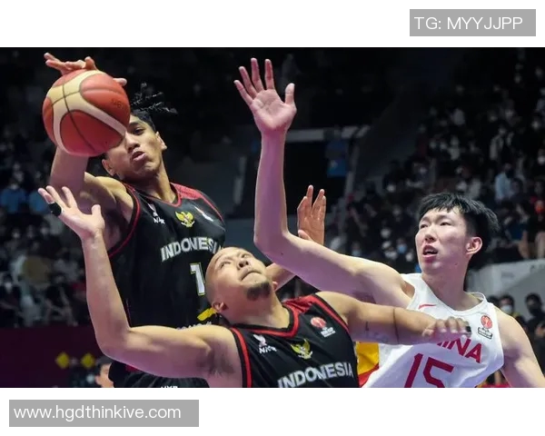 中国男篮对阵黎巴嫩精彩比赛录像回顾与分析